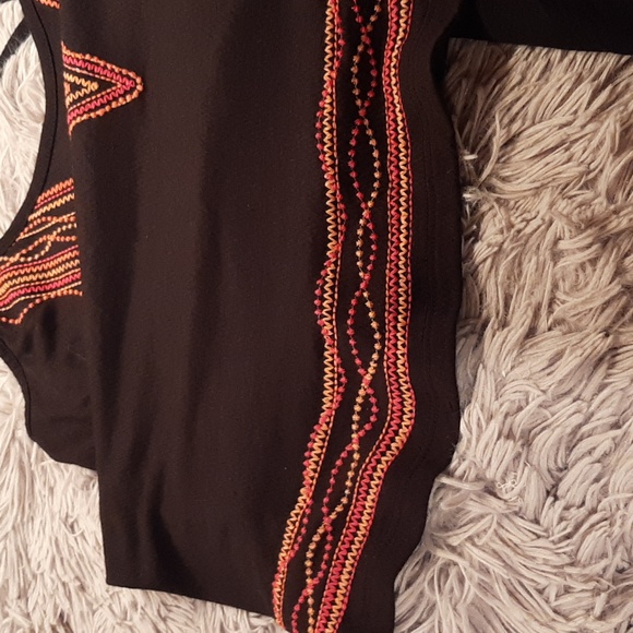 Set of Maurice's Fashionable Tank Tops Medium - Picture 3 of 10